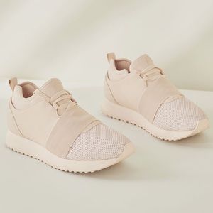 Fabletics blush pink Tennis Shoes Nike